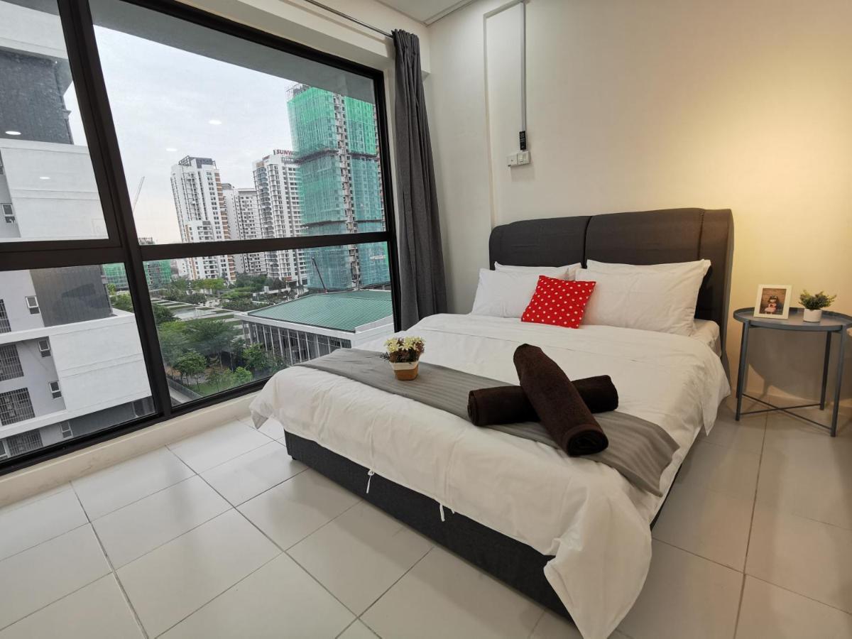 סובאנג ג'איה Infistay Homestay - Sunway Geo Avenue, Sunway Pyramid, Sunway Lagoon, Sunway University, Sunway Medical Centre מראה חיצוני תמונה